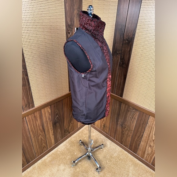 Vintage Robert Mann Furs Dyed Red Persian Lamb Fur Vest Jacket Coat Small - Picture 8 of 11
